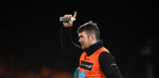 Munster water carrier Peter O'Mahony prior to the Guinness PRO14 Round 12 match between Munster and Leinster at Thomond Park in Limerick. Photo by Diarmuid Greene/Sportsfile