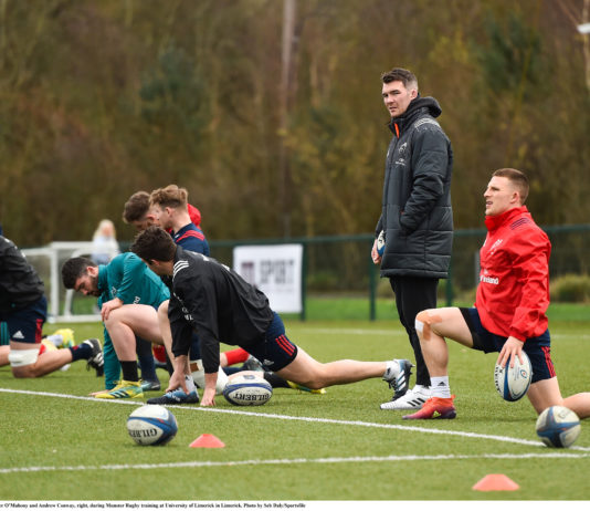 Peter OMahony and Andrew Conway, right, during Munster Rugby training at University of Limerick in Limerick. Photo by Seb Daly/Sportsfile